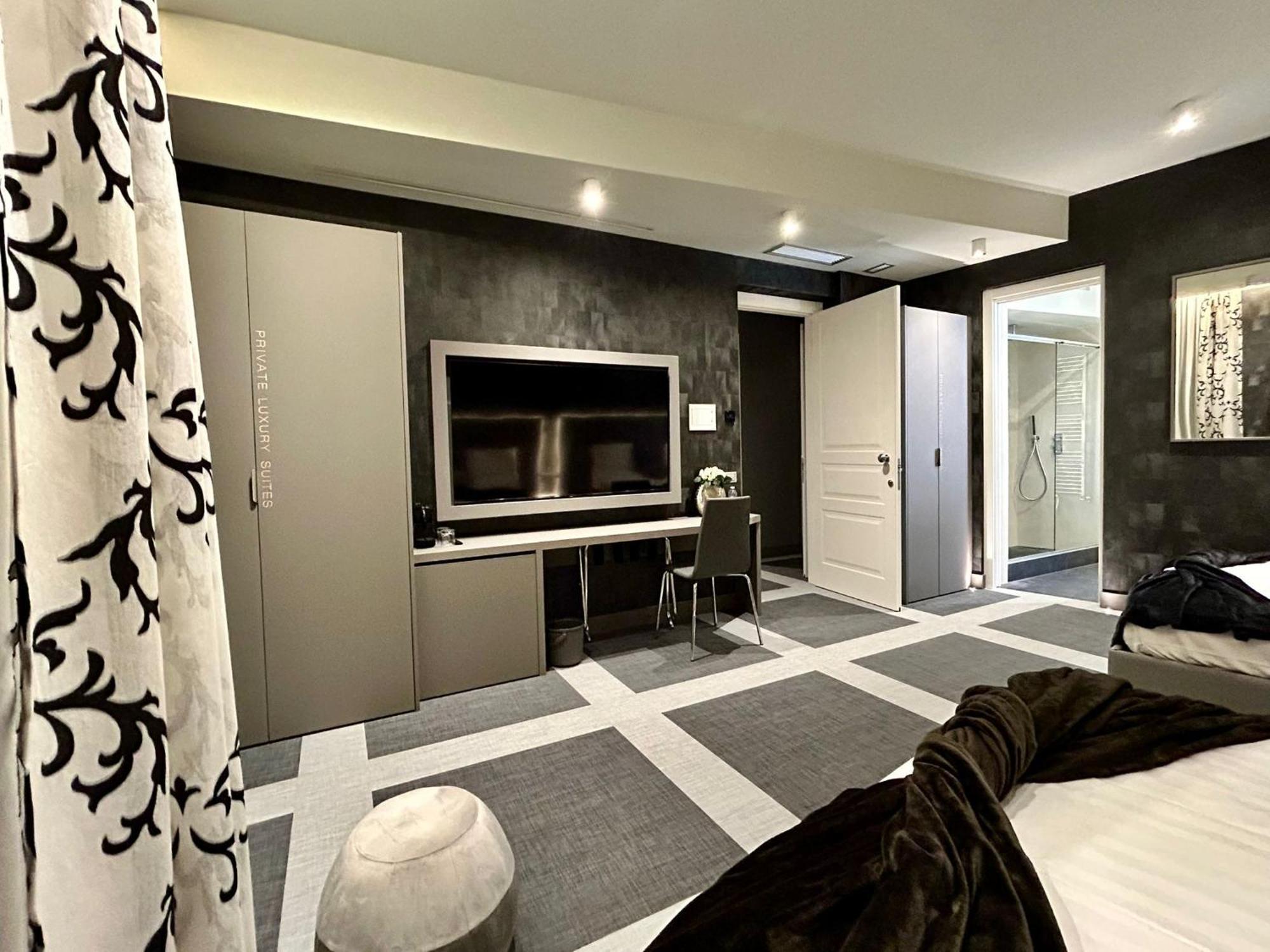 Pensión Private Luxury 2*